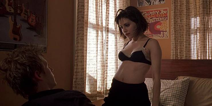 10 Best Horror Movies To Watch If You Like To Play Among Us 10 Best Horror Movies To Watch If You Like To Play Among Us